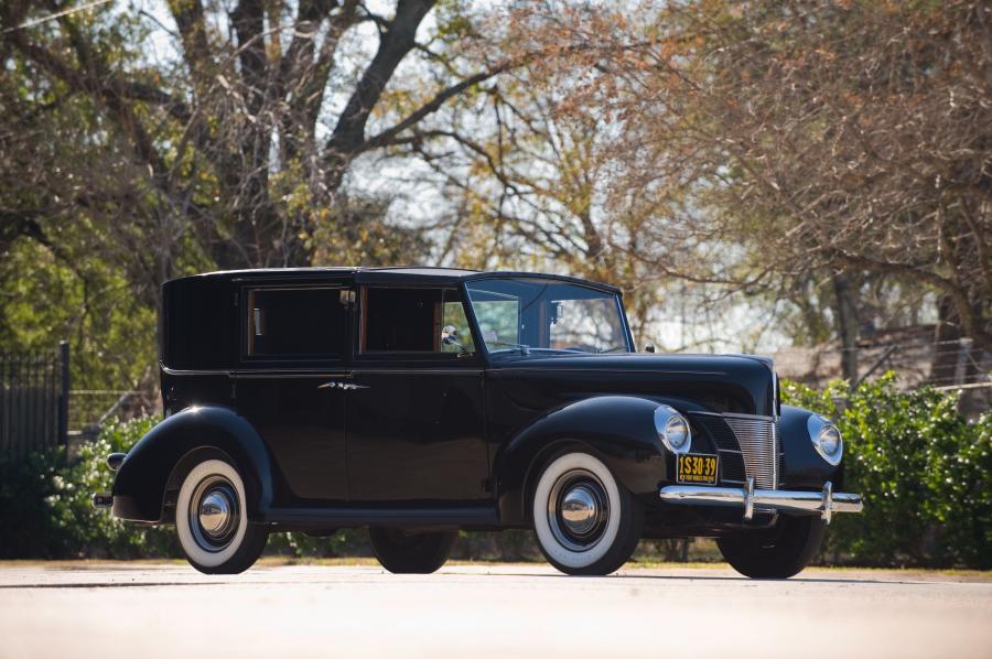  Ford Panel Brougham by Rollson 1940 года  (фото 18 из 18)